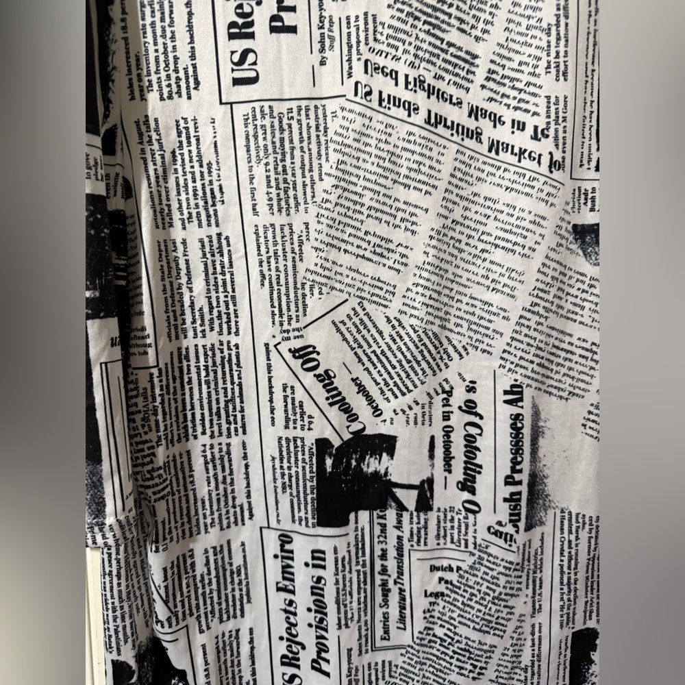 Black and White Newspaper Print Dress - Picture 3 of 4